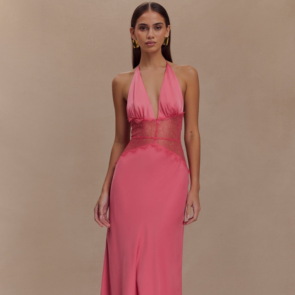 Elegant Pink Halter Lace Dress